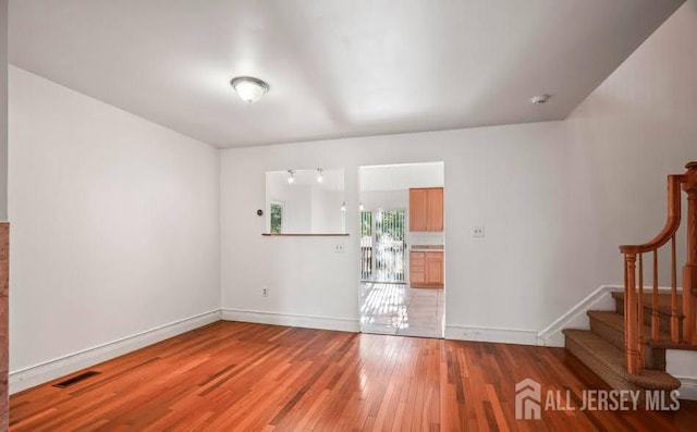 152 Northampton Dr, Holmdel, NJ 07733 - photo 9