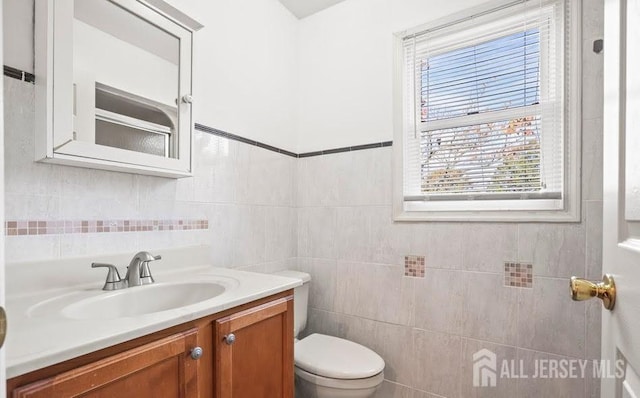 152 Northampton Dr, Holmdel, NJ 07733 - photo 22