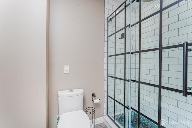 10 W Church St, Jamesburg, NJ 08831 - full bathroom featuring a stall shower and toilet