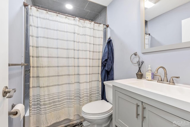 261 New Market Rd, Dunellen, NJ 08812 - full bathroom with vanity and shower / bath combo