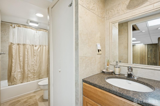full bath with toilet, shower / tub combo, vanity, and visible vents