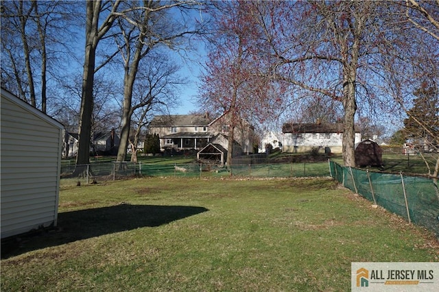 25 Clover Ave, Colonia, NJ 07067 - view of yard