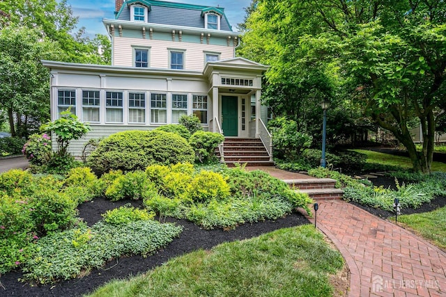 44 Rector St, Metuchen, NJ 08840 - victorian home with mansard roof