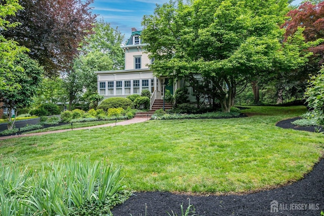 44 Rector St, Metuchen, NJ 08840 - view of grassy yard