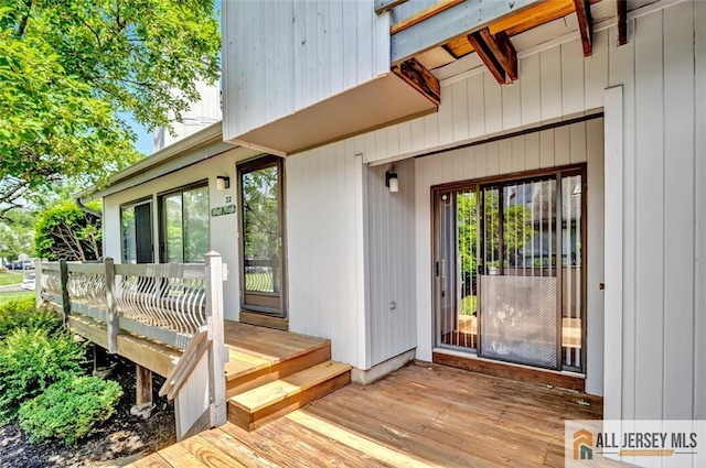 22 Witch Hazel Ct, South Brunswick, NJ 08852 - property entrance featuring a deck