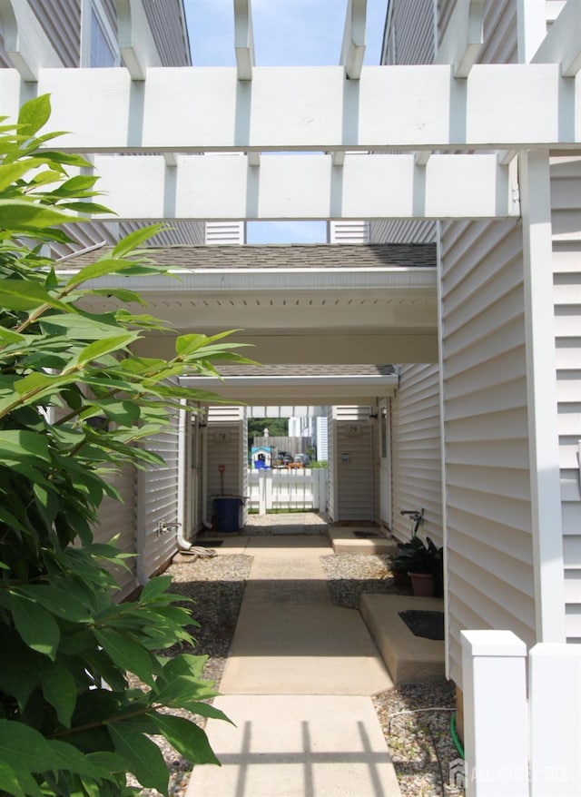 79 Almond Dr, Franklin, NJ 08873 - photo 2