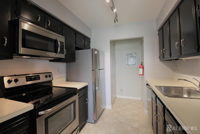 79 Almond Dr, Franklin, NJ 08873 - photo 11