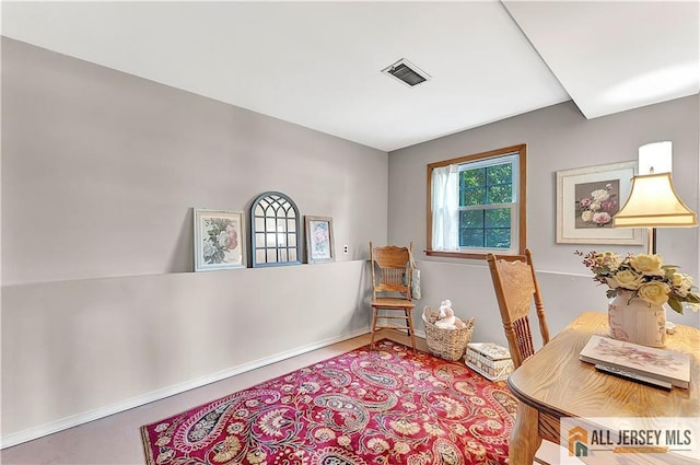 323 Green St, Woodbridge Proper, NJ 07095 - office space featuring baseboards