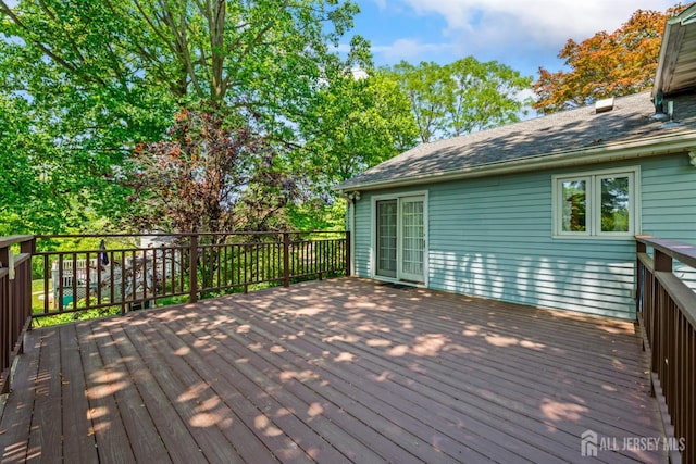 41 Winton Rd, East Brunswick, NJ 08816 - view of wooden deck