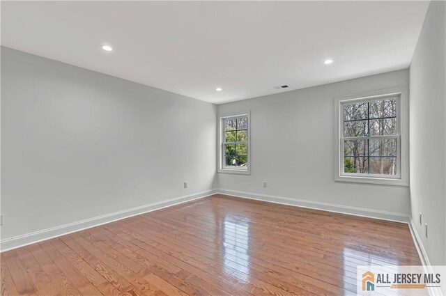 empty room featuring light hardwood / wood-style flooring