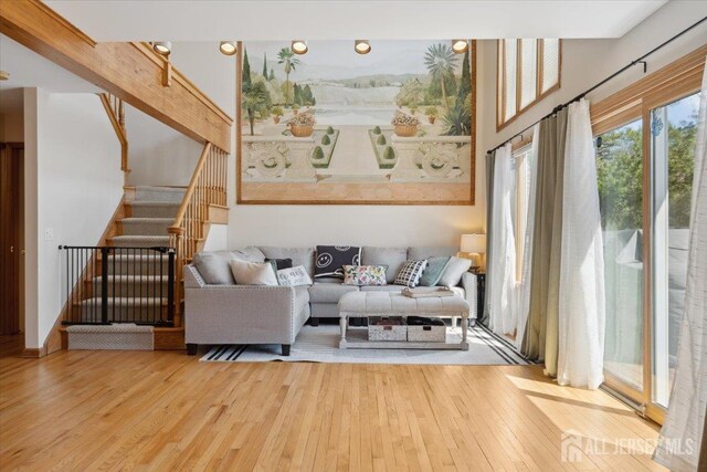 675 Raritan Rd, Clark, NJ 07066 - photo 15