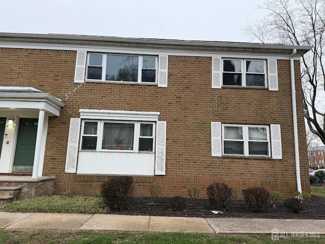 172 Evergreen Rd Unit 20B, Edison, NJ 08837 - view of front of home with brick siding