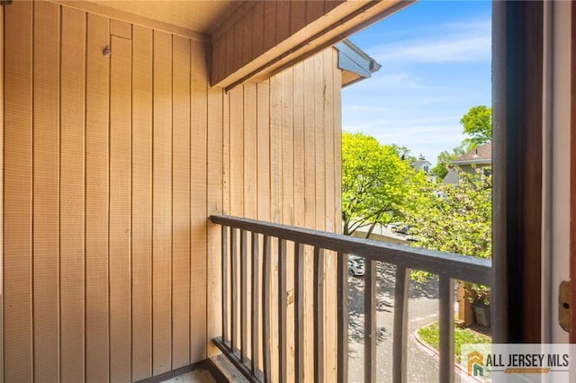 156 George St, New Brunswick, NJ 08901 - view of balcony