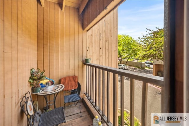 156 George St, New Brunswick, NJ 08901 - view of balcony
