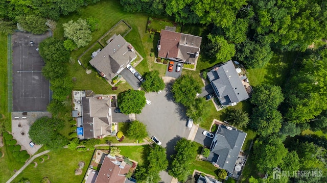 41 Haymarket Ct, East Windsor, NJ 08512 - aerial view of property and surrounding area with nearby suburban area