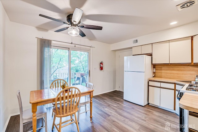 47 Judson St Unit 12B, Edison, NJ 08837 - dining space with ceiling fan, light wood-style flooring, baseboards, and recessed lighting