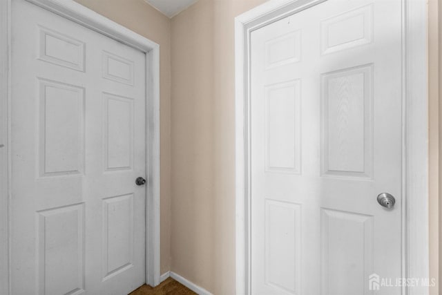 816 Harbortown Blvd Unit 816, Perth Amboy, NJ 08861 - hall featuring baseboards