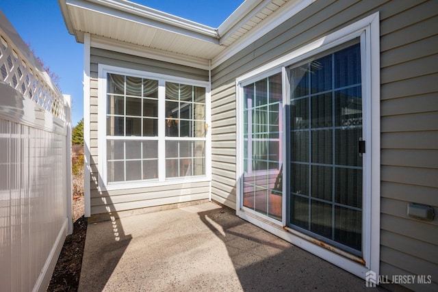 543 Waterside Blvd, Monroe, NJ 08831 - view of patio / terrace