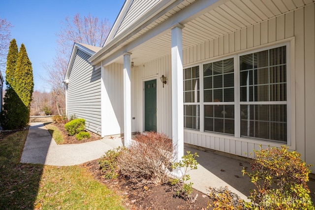 543 Waterside Blvd, Monroe, NJ 08831 - property entrance with board and batten siding