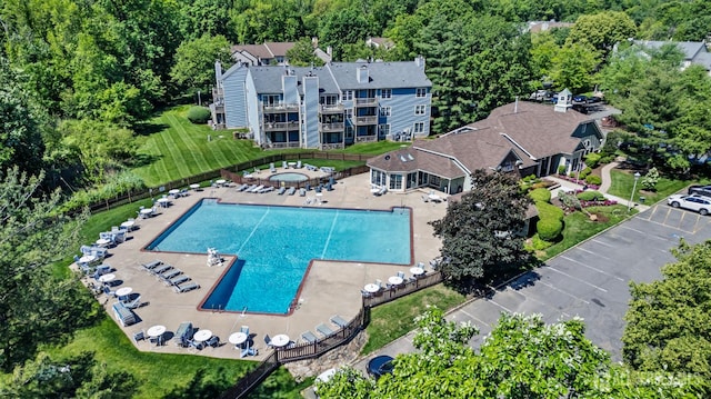 6072 Cedar Ct, South Brunswick, NJ 08852 - bird's eye view of a pool area