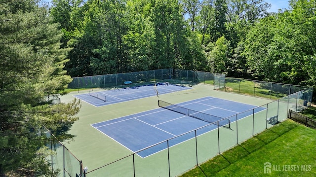 6072 Cedar Ct, South Brunswick, NJ 08852 - view of tennis court