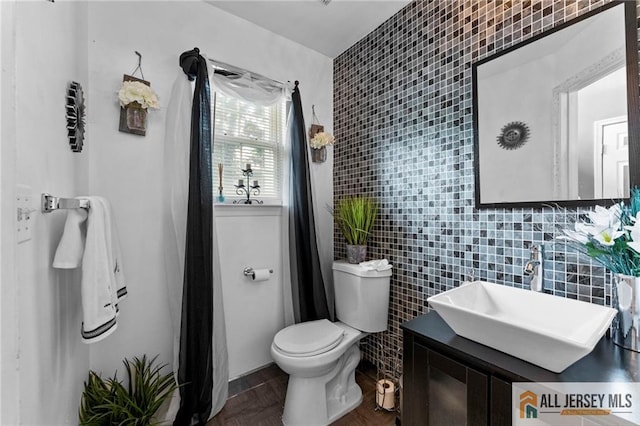 11 Rondell Ln, South Amboy, NJ 08879 - bathroom featuring tile walls and vanity