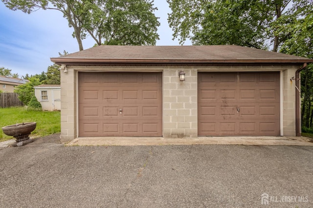 170 Jordon Rd, Colonia, NJ 07067 - view of detached garage