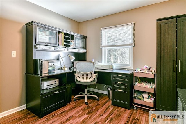 35 Outcalt Rd, Edison, NJ 08817 - office space featuring baseboards and dark wood finished floors