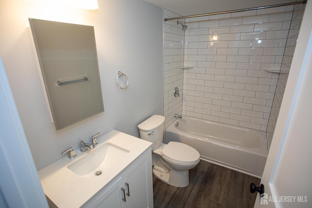 20 Prentice Ave, South River, NJ 08882 - full bathroom with wood finished floors, vanity, and washtub / shower combination
