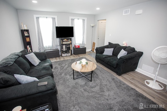 20 Prentice Ave, South River, NJ 08882 - living area with wood finished floors and recessed lighting