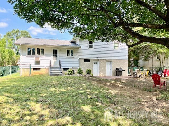 45 Browning Ave, Ewing, NJ 08638 - back of house