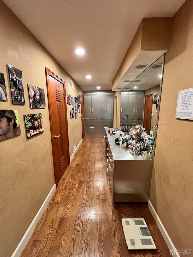 2 Gloucester Ct, East Brunswick, NJ 08816 - hall with baseboards, recessed lighting, and wood finished floors