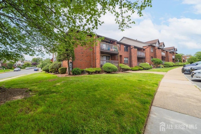 111 Beverly Hill Ter Unit A, Woodbridge Proper, NJ 07095 - view of building exterior with a residential view