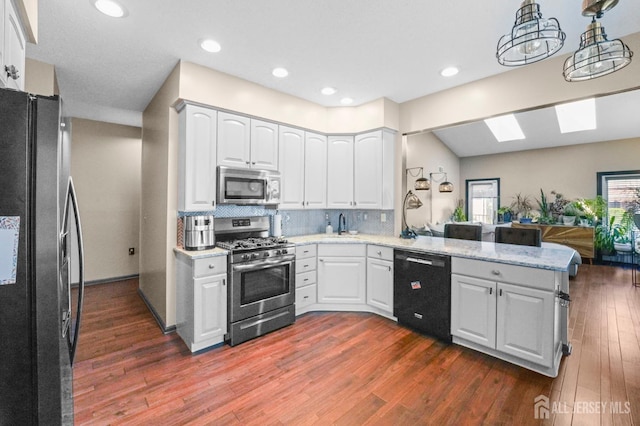 14 Wellington Pl, Monroe, NJ 08831 - photo 4