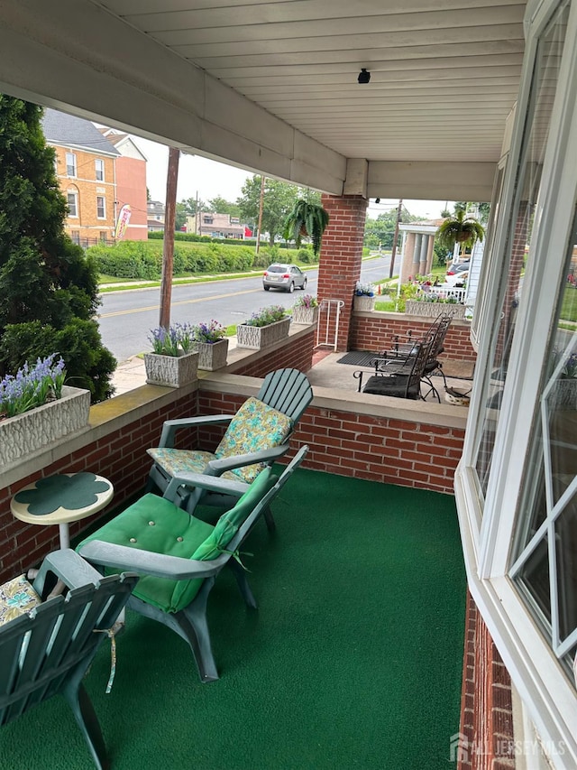359 Parkway Ave, Trenton, NJ 08618 - view of covered porch