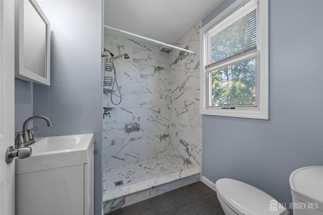 41 Guilden St, New Brunswick, NJ 08901 - bathroom with a marble finish shower and vanity