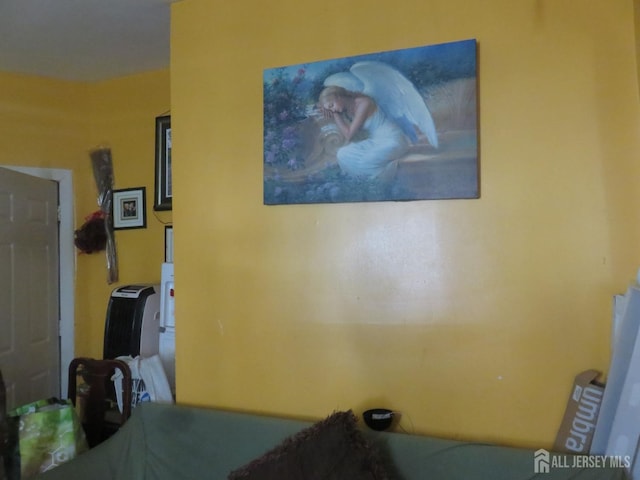 87-89 1st St, Perth Amboy, NJ 08861 - interior space