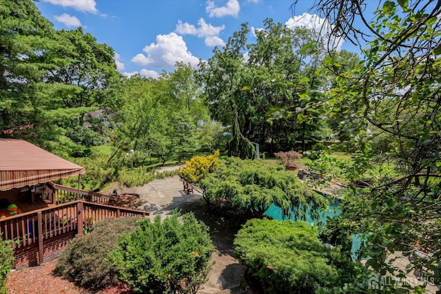 403 New Dover Rd, Colonia, NJ 07067 - view of yard with a wooden deck