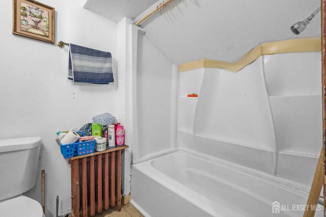 188 Seaman St, New Brunswick, NJ 08901 - bathroom with toilet, shower / washtub combination, and tile patterned floors