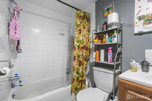 188 Seaman St, New Brunswick, NJ 08901 - bathroom featuring toilet, shower / bathtub combination with curtain, and vanity