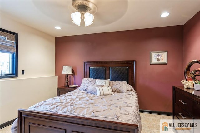 bedroom with ceiling fan, baseboards, and recessed lighting