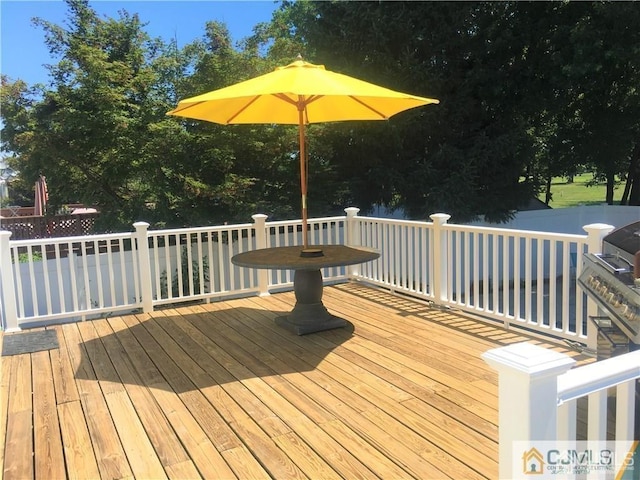 view of wooden deck