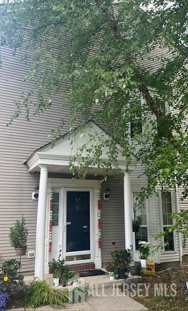 52 Windsong Cir E, Brunswick, NJ 08816 - photo 1