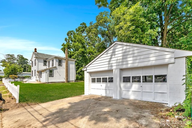 33 Stockton Ave, Jamesburg, NJ 08831 - view of detached garage