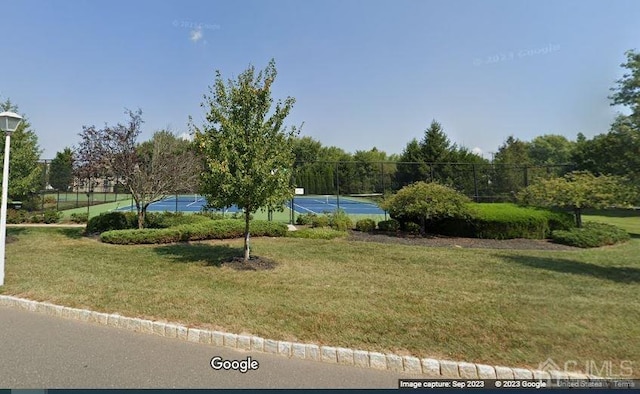 1156 Morning Glory Dr, Monroe, NJ 08831 - view of property's community featuring a tennis court