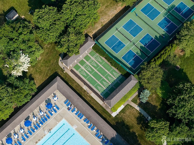 birds eye view of property