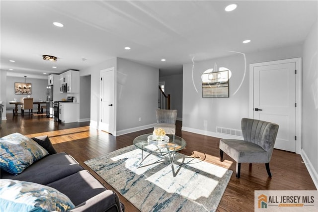 4 Schmitt St, Sayreville, NJ 08872 - photo 23