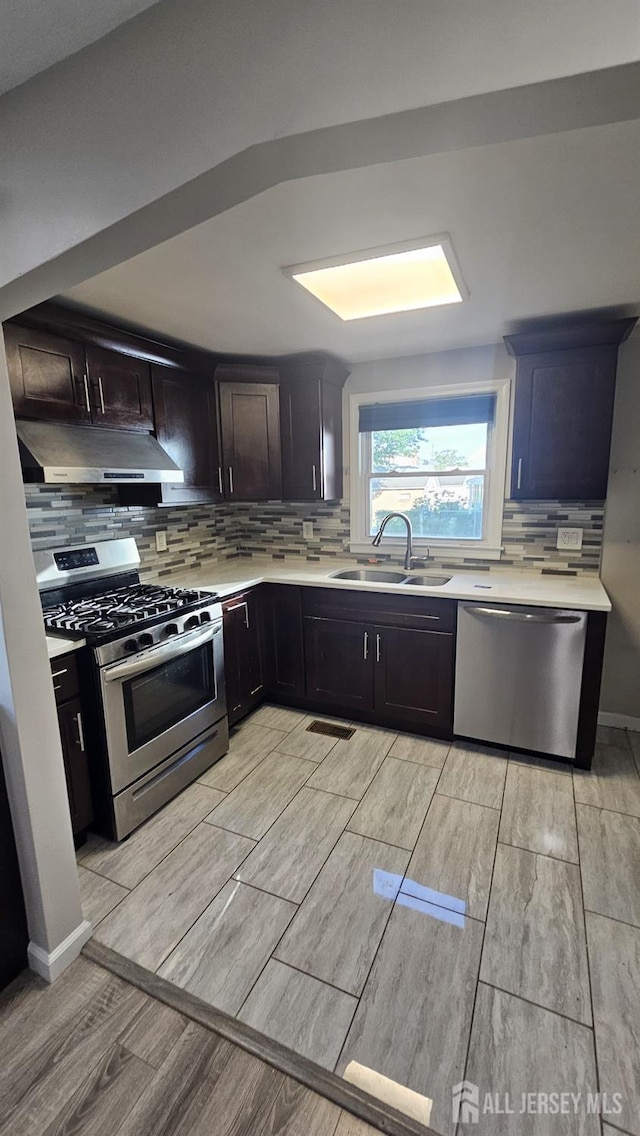 36 Harris St, Carteret, NJ 07008 - photo 15