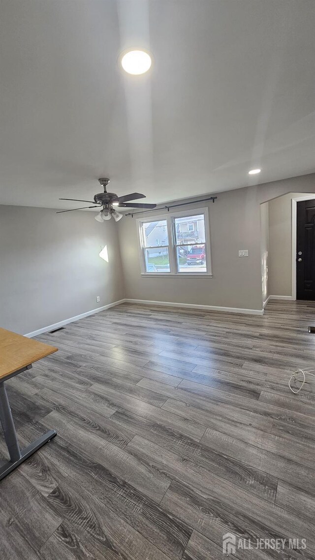 36 Harris St, Carteret, NJ 07008 - photo 8