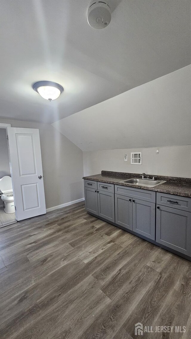 36 Harris St, Carteret, NJ 07008 - photo 23